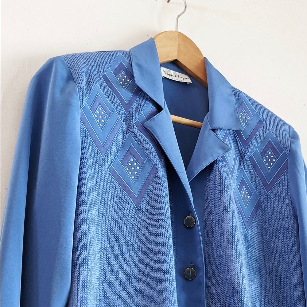 Vintage Blue Diamond Fancy Front Panel Top